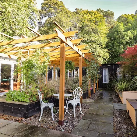 Villa The Secret Garden At Old Drynie House - Self Catering Inverness Esterno foto