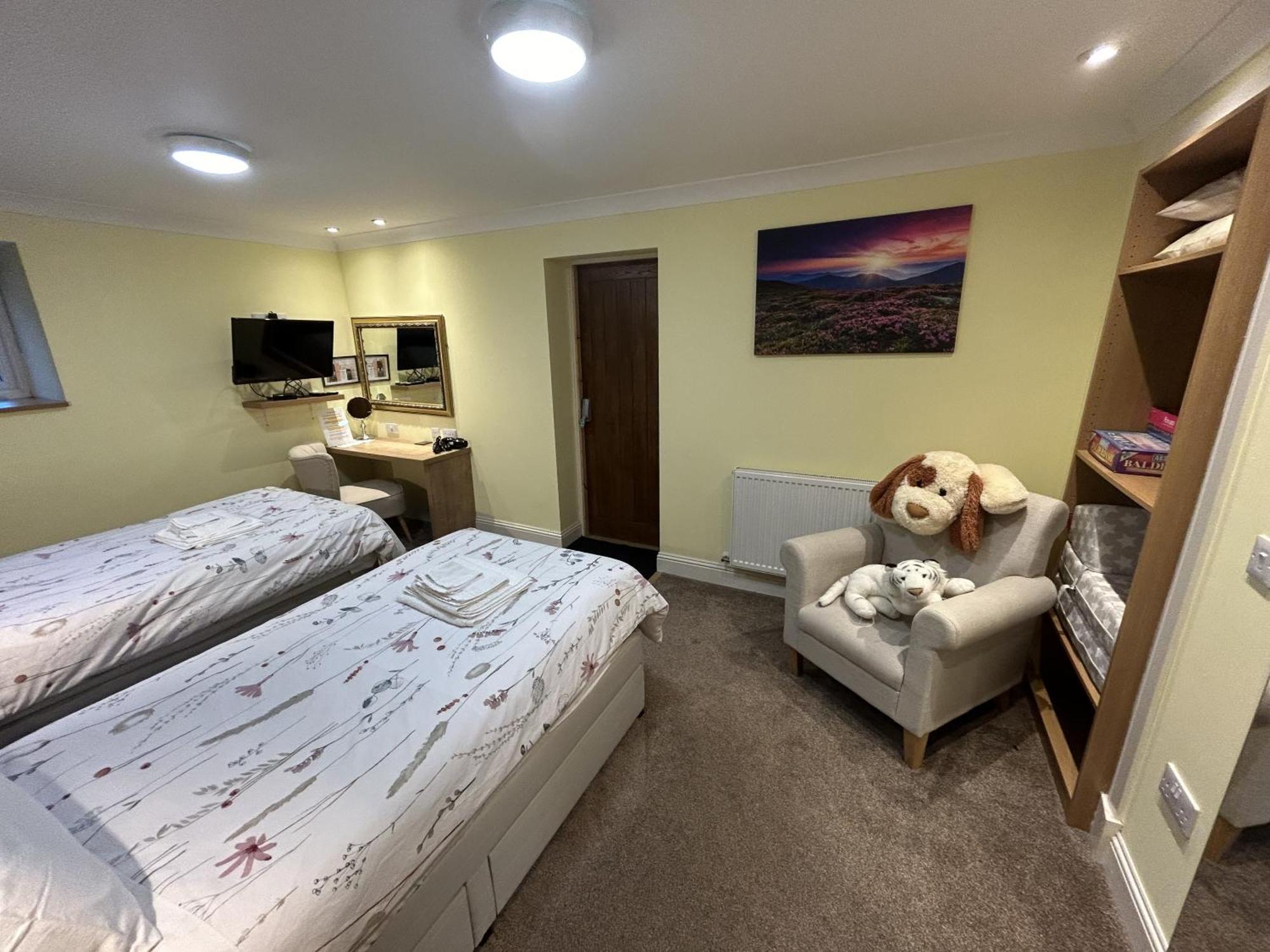 The Secret Garden At Old Drynie House - Self Catering * Inverness