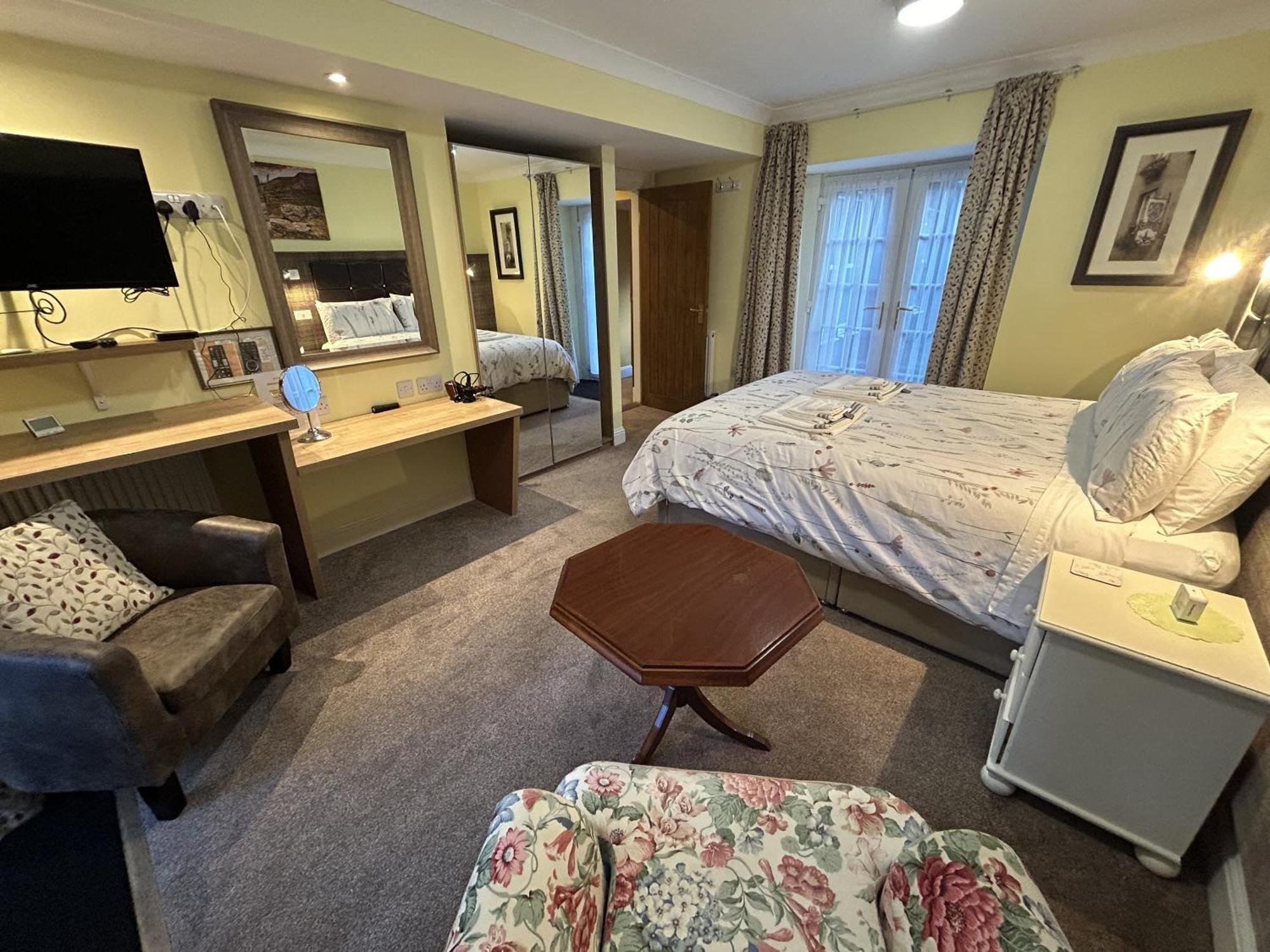 Holiday home The Secret Garden At Old Drynie House - Self Catering *