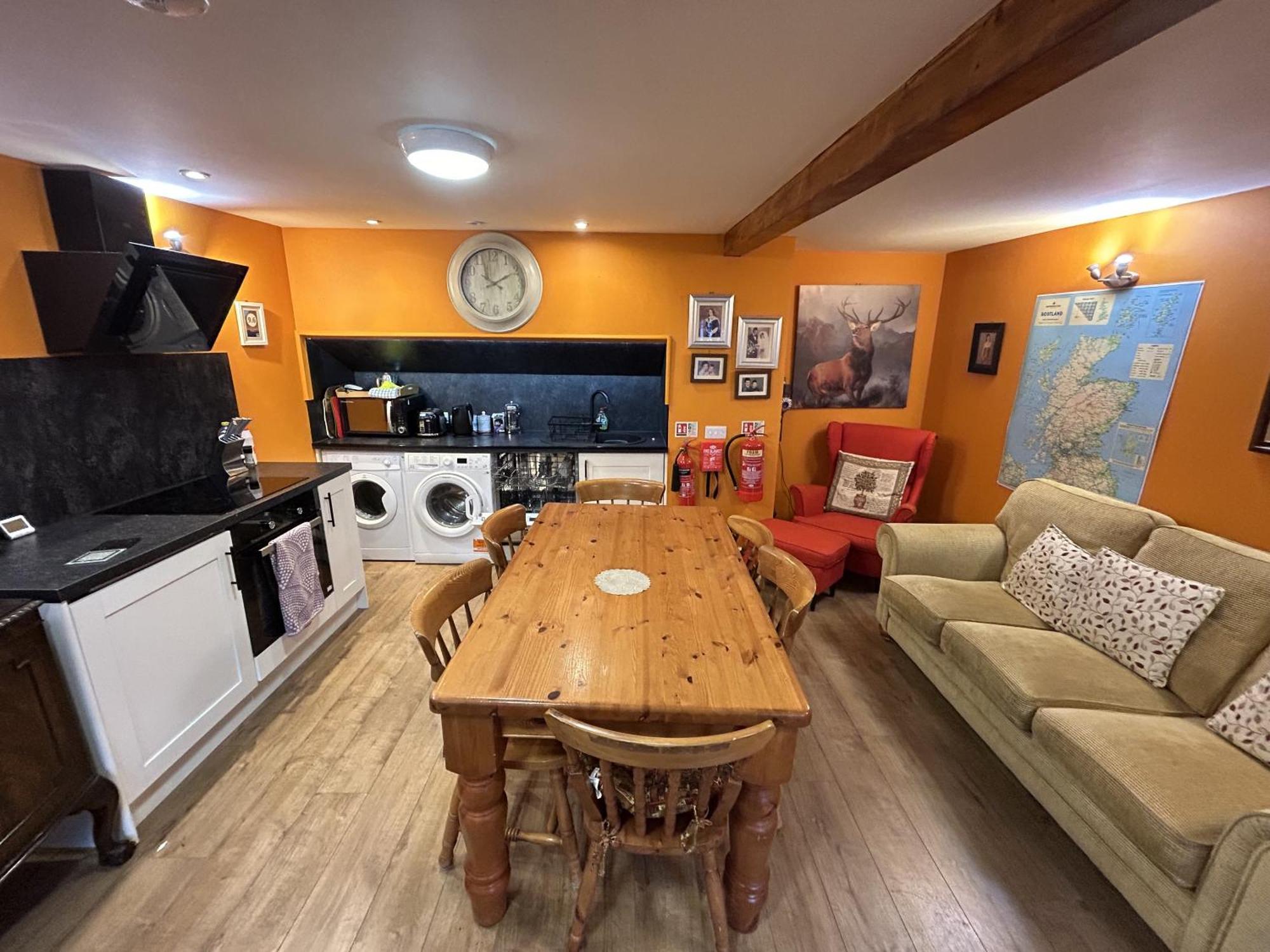 The Secret Garden At Old Drynie House - Self Catering Holiday home Inverness