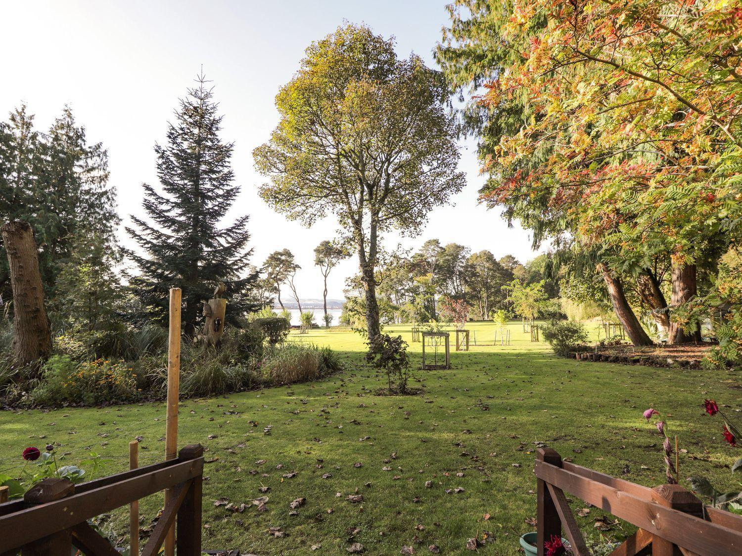 The Secret Garden At Old Drynie House - Self Catering Holiday home *